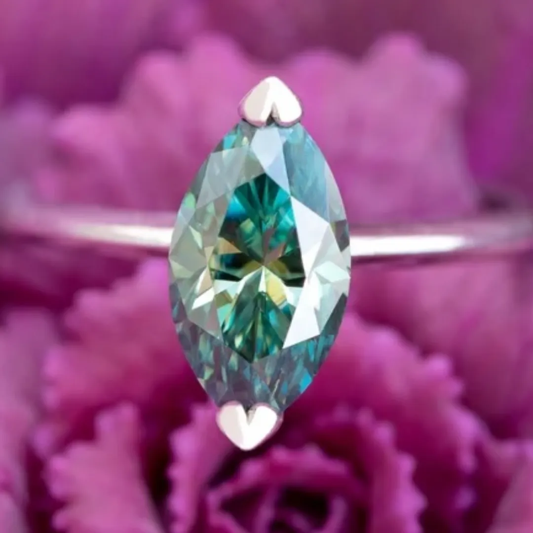 /public/photos/live/marquise ring.webp